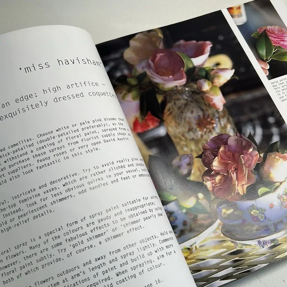 Flowers At Home Rare Floral Design Softcover Book By Mariella Ienna - Picture 4 of 14